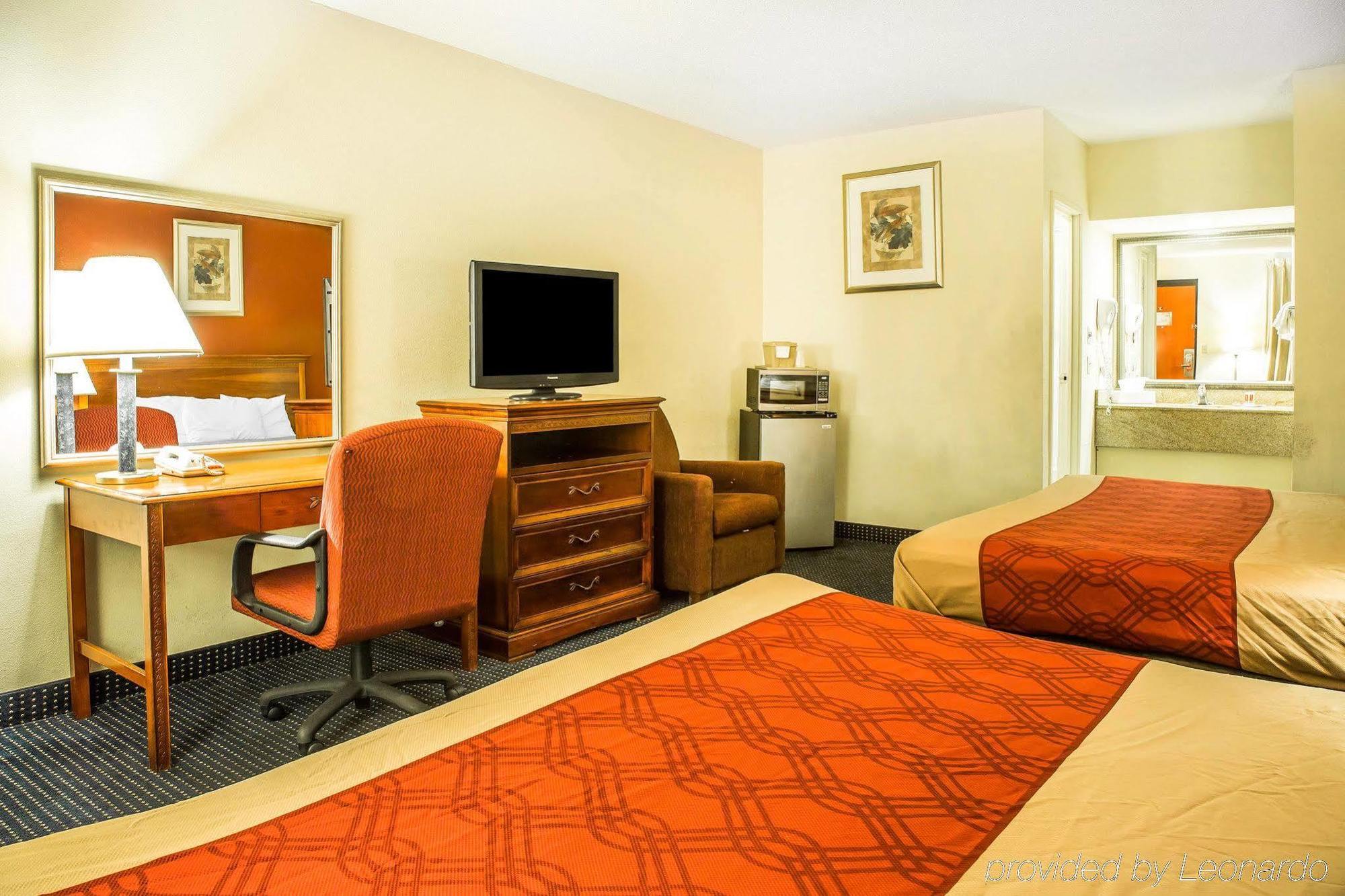 Red Carpet Inn Νόργουοκ Εξωτερικό φωτογραφία