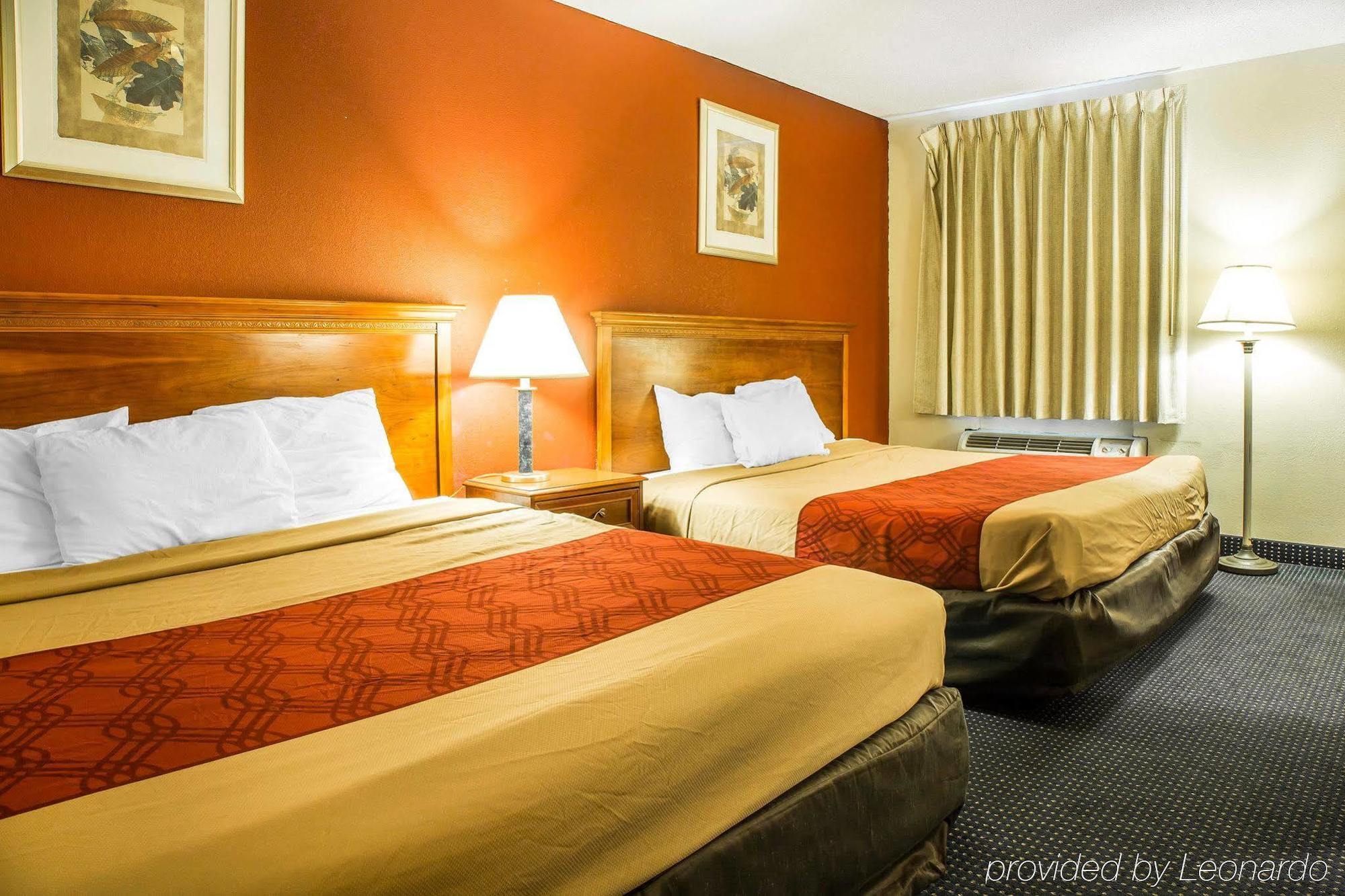 Red Carpet Inn Νόργουοκ Εξωτερικό φωτογραφία